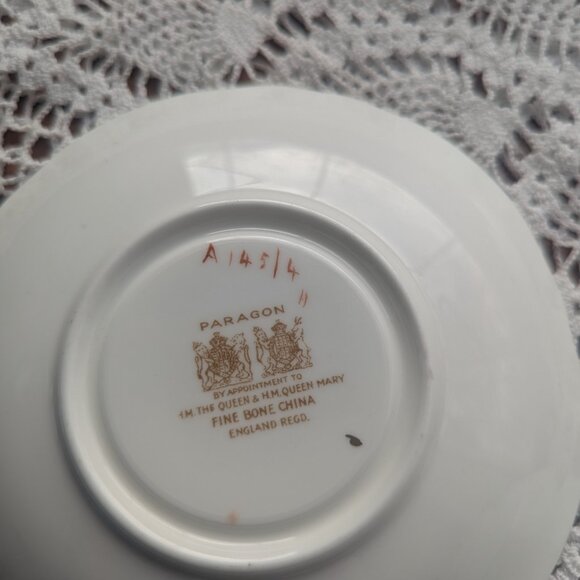 Tea Cup, Saucer, Plate - Paragon Bone China - Antique - Rare - Picture 5 of 6